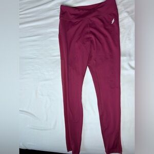 Do you even maroon leggings with mesh pockets